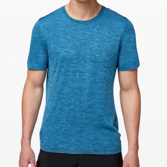 Lululemon Mens Metal Vent Breathe Short Sleeve True Navy/Neo Blue L